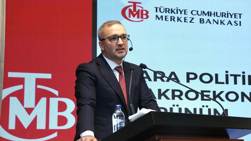 TCMB Başkanı Karahan Erzurum'da "Para Politikası ve Makroekonomik Görünüm" başlıklı sunum yaptı haber görseli
