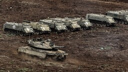 Haaretz: İsrail ordusu yeni üs ve lojistik yollarla Lübnan'ın derinliklerine yerleşiyor