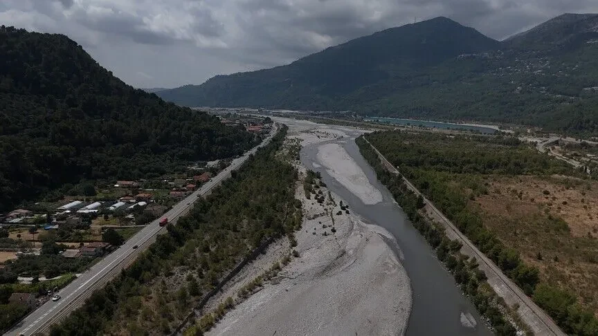 Franca regjistron ndikimin më të keq të thatësirës në rrugët e vogla ujore