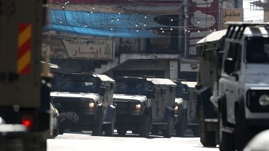 Ushtria izraelite shkatërron dyqane dhe vazhdon operacionet ushtarake në kampin Qalandia