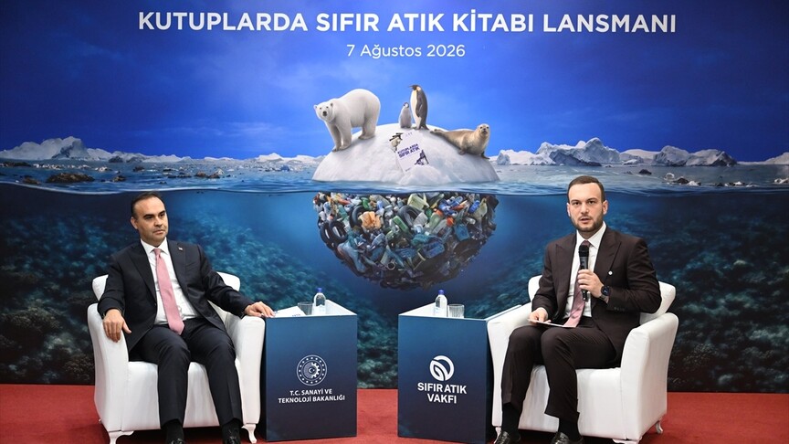 "Kutuplarda Sıfır Atık" kitabı tanıtıldı haber görseli