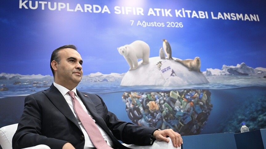 Bakan Kacır: Bugüne dek 10 Antarktika, 6 Arktik bilim seferini Türk bilim insanları gerçekleştirdi haber görseli