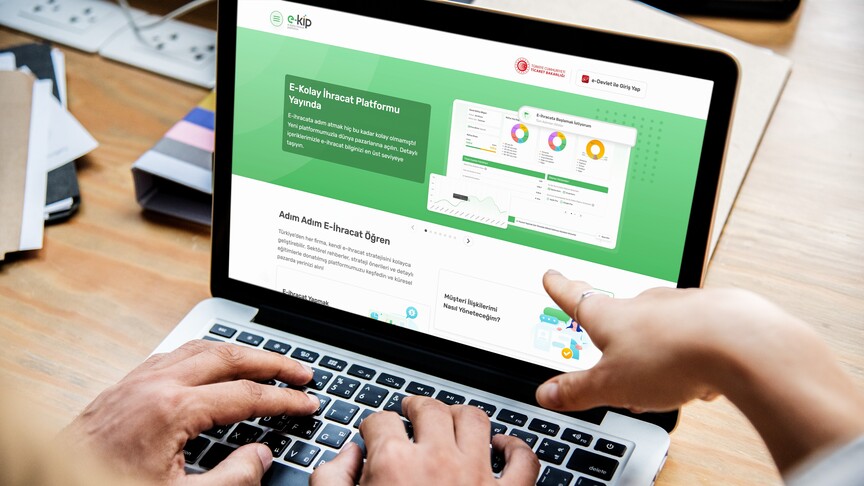 Ticaret Bakanlığının "E-Kolay İhracat Platformu"na ödül haber görseli