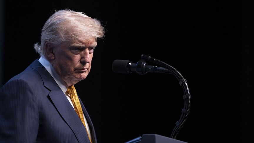 ABD Başkanı Trump, İran'ın anlaşma yapmak istediğini savundu haber görseli