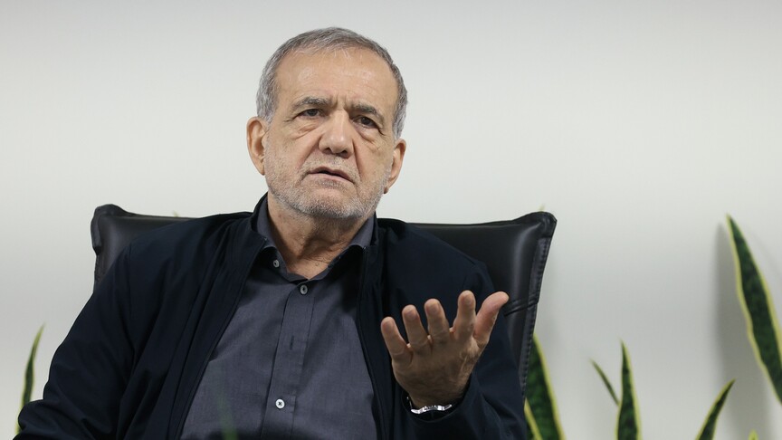 İran Cumhurbaşkanı Pezeşkiyan, ABD ile mutabakatın uygulanmasını desteklediklerini söyledi haber görseli
