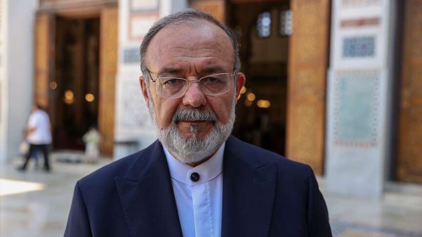 Uluslararası İslam, Bilim ve Teknoloji Üniversitesi Rektörü Görmez'den Şam'daki üniversitelerle işbirliği mesajı haber görseli