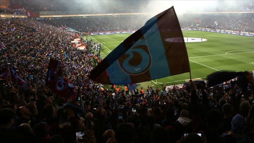 Trabzonspor Kulübü, tarihinin en yüksek kombine satışını yaptı haber görseli
