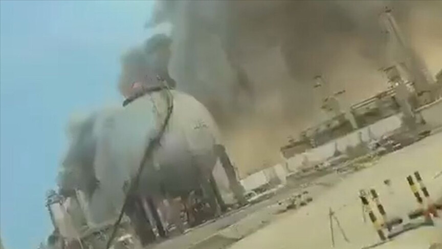 Yemen'deki İran destekli Husiler: Suudi Arabistan'ın milli petrol şirketi Aramco'nun rafinerisini İHA'yla hedef aldık