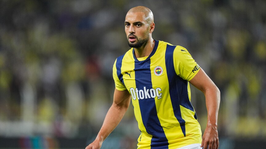 Fenerbahçe'de Faslı futbolcu Sofyan Amrabat takıma katıldı
