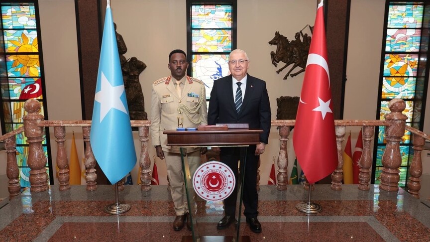 Milli Savunma Bakanı Güler, Somali Genelkurmay Başkanı Tuğgeneral Mohamud'u kabul etti haber görseli