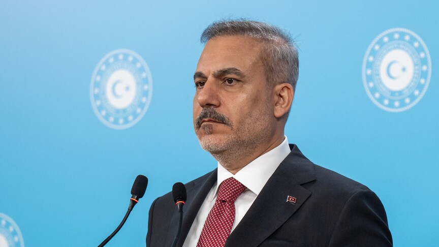 Dışişleri Bakanı Fidan, Fransız mevkidaşı Barrot ve Alman mevkidaşı Wadephul ile telefonda görüştü haber görseli