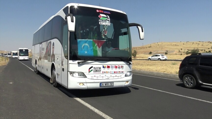 Bosna Hersek'ten yola çıkan "Filistin Konvoyu" Habur Sınır Kapısı'na ulaştı