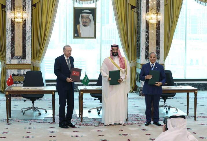 Arabia Saudite  Marrëveshja e Mekës me Turqinë Pakistanin  një marrëveshje  afatgjatë  për forcimin e bashkëpunimit