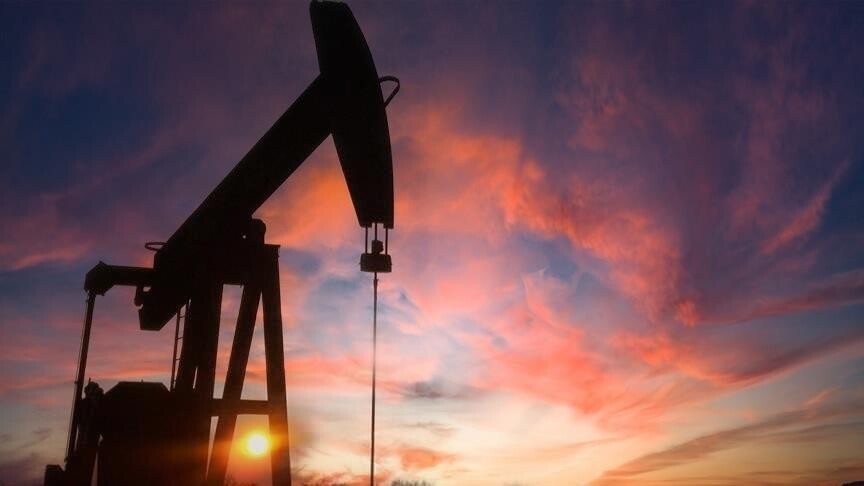Brent petrolün varil fiyatı 90 doları test ediyor haber görseli