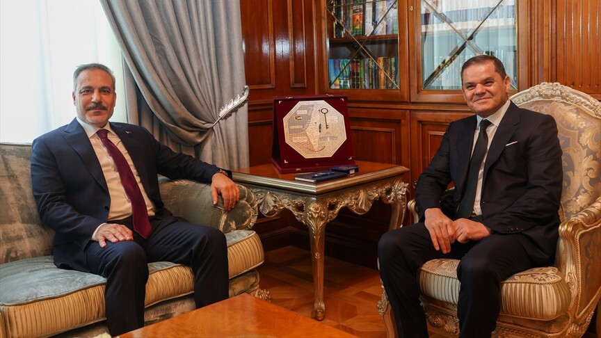 Dışişleri Bakanı Fidan, Libya ziyareti kapsamında Trablus'ta temaslarda bulundu haber görseli
