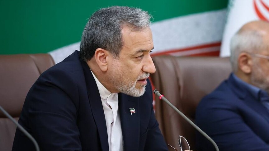 Kryediplomati iranian zhvillon bisedime me ministrin e Brendshëm pakistanez