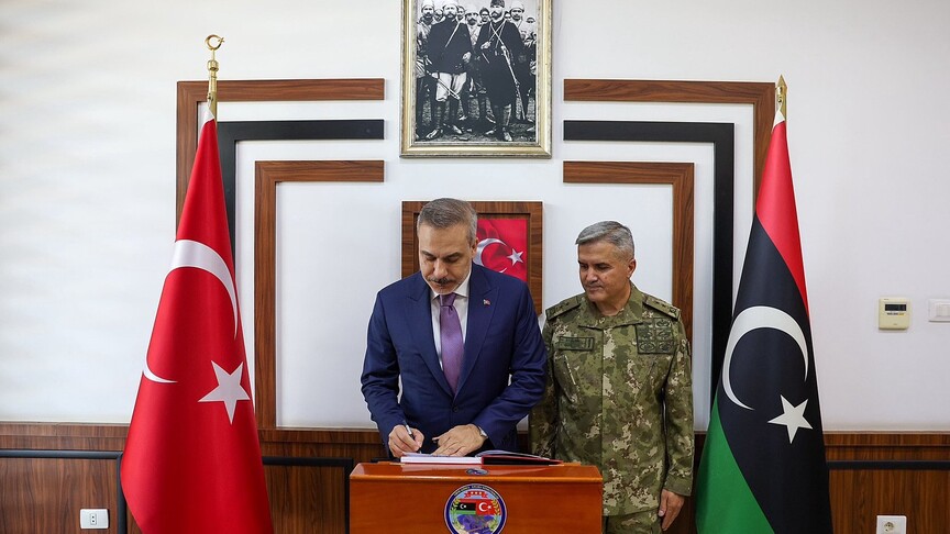 Dışişleri Bakanı Fidan, Trablus'ta TSK Libya Görev Grup Komutanlığını ziyaret etti haber görseli
