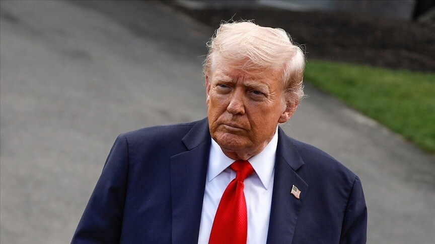 ABD Başkanı Trump'a Truth Social paylaşımlarına erişim hizmeti satışı nedeniyle dava açıldı haber görseli