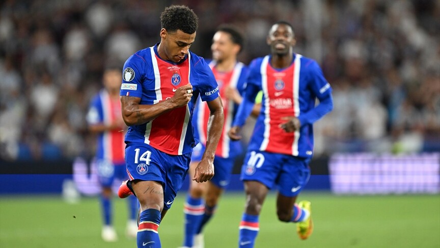 Paris Saint-Germain, UEFA Süper Kupa'da peş peşe şampiyonluğa ulaştı haber görseli
