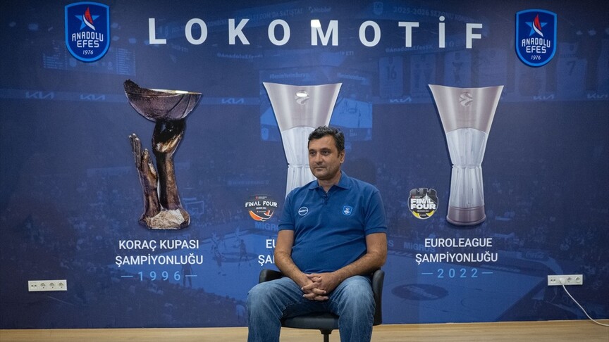 Anadolu Efes'te hedef tüm kulvarlarda yeniden zirve haber görseli