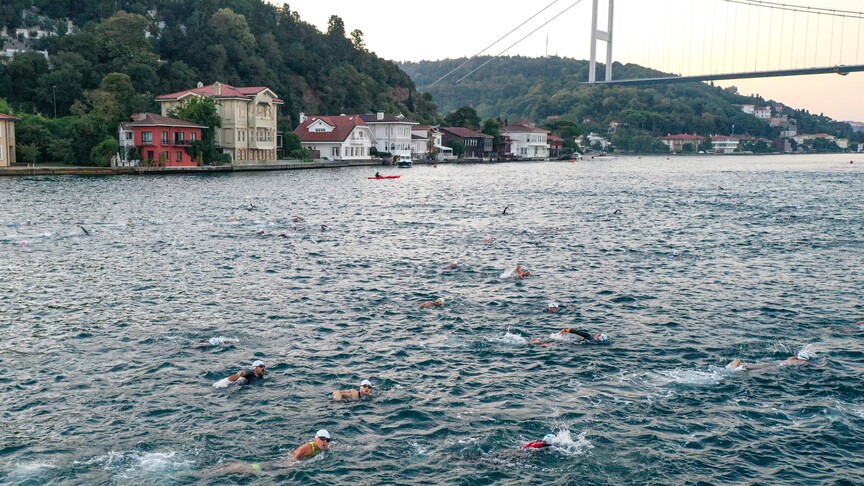 Istanbul Bosphorus Triathlon becoming international ‘brand race,’ says ...