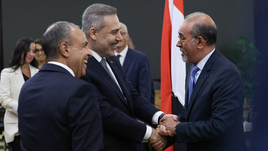 Türkiye ile Mısır arasında çeşitli belgeler imzalandı haber görseli