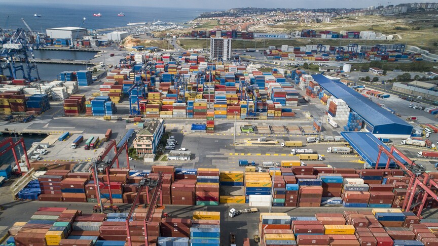 Türk cumhuriyetleriyle yılın ilk yarısında 9,4 milyar dolarlık dış ticaret yapıldı