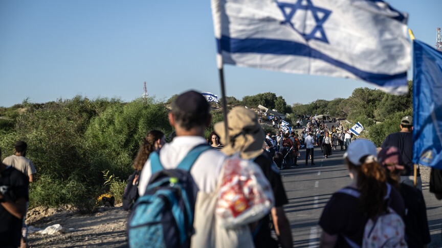 Israeli occupiers erect tents for new illegal outpost in occupied West Bank: Palestinian media