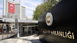 Türkiye, Endonezya'daki depremlerin neden olduğu can kayıpları nedeniyle derin üzüntü duyuyor
