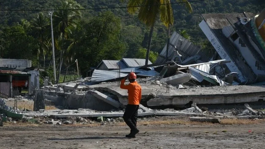 Numri i të vdekurve nga tërmeti në Indonezi rritet në 65  mbi 12 mijë persona mbeten të zhvendosur