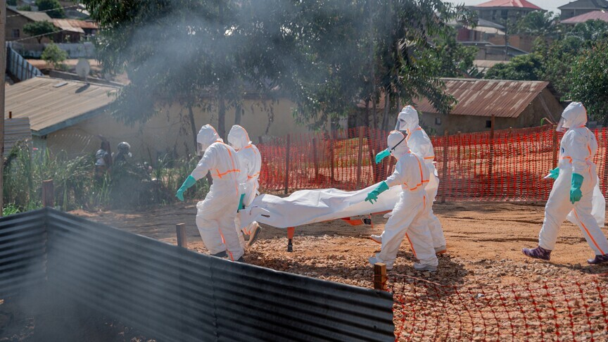 KDC'de 2 bin 325 kişinin yaşamını yitirdiği son Ebola salgını ülke tarihinin en ölümcülü oldu haber görseli