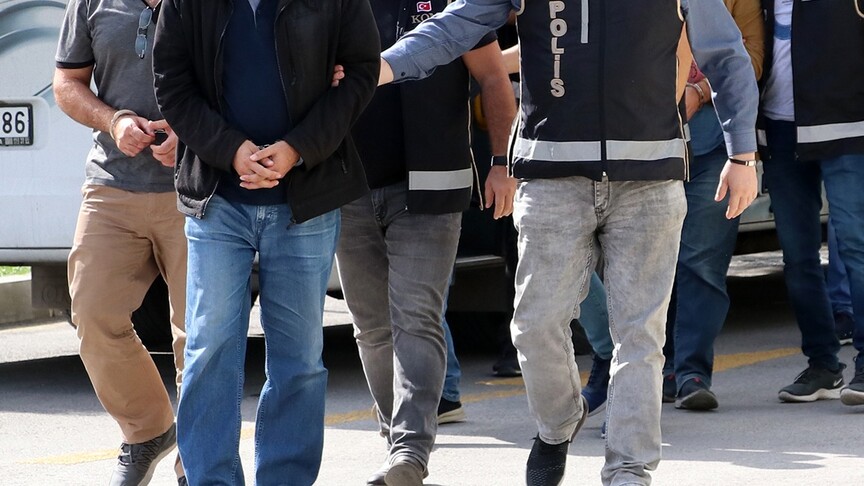 Manisa merkezli 5 ilde suç örgütüne yönelik operasyonda 38 şüpheli yakalandı haber görseli