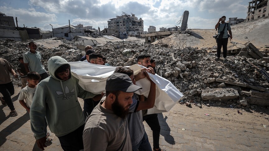 İsrail'in Gazze'ye saldırılarında can kaybı 73 bin 407'ye yükseldi haber görseli