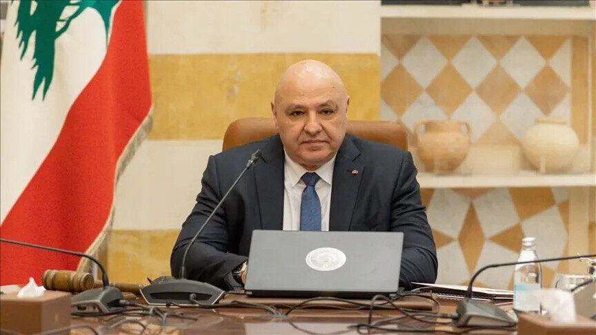 عون يتلقى دعوة من ماكرون لاجتماع تحضيري لمؤتمر دولي لدعم جيش لبنان