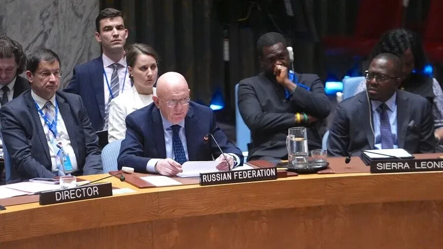 Rusia  nuk po i bën presion  Iranit për të rifilluar bisedimet  fajëson SHBA në për luftën