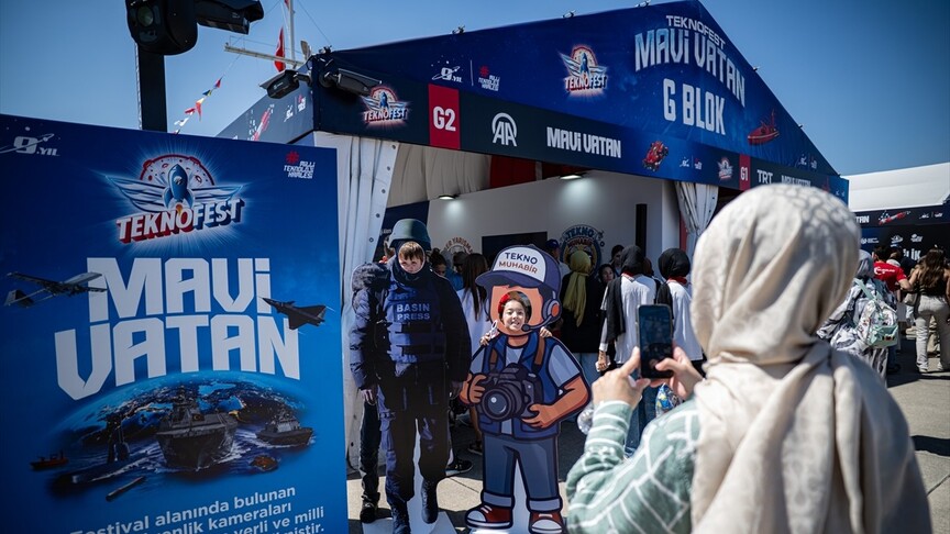 Anadolu Ajansı, TEKNOFEST Mavi Vatan'da habercilik dünyasının kapılarını ziyaretçilere açıyor haber görseli