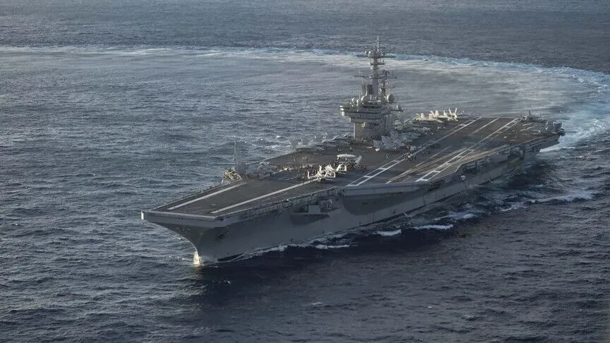 USS George Washington mbërrin në Lindjen e Mesme  pritet të zëvendësojë USS Abraham Lincoln