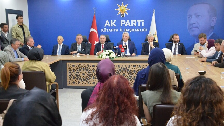 Ticaret Bakanı Bolat: İhracatta son 38 ayın 28'inde aylık rekorlar kırdık haber görseli