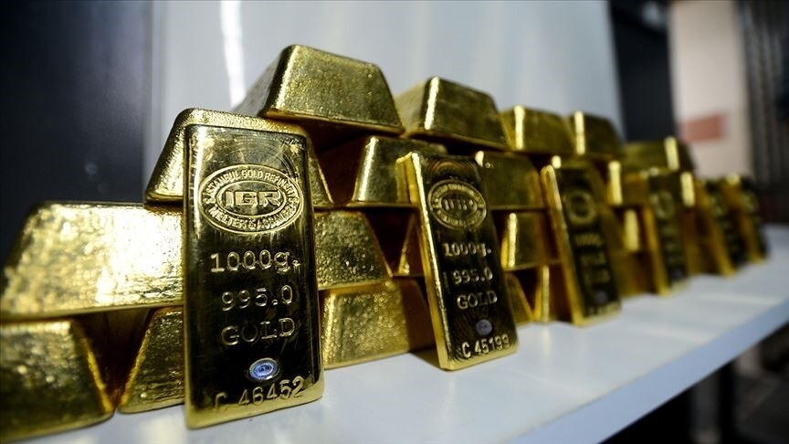 الذهب عند أعلى مستوى في 3 أشهر مع ضعف الدولار ومخاوف الدين الأمريكي