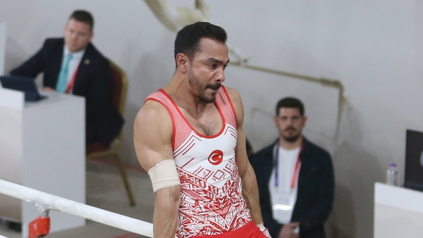 Milli cimnastikçi Ferhat Arıcan, Avrupa ikincisi oldu haber görseli