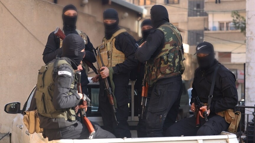 إصابة عناصر من قوى الأمن الداخلي بانفجار عبوة ناسفة بريف دمشق