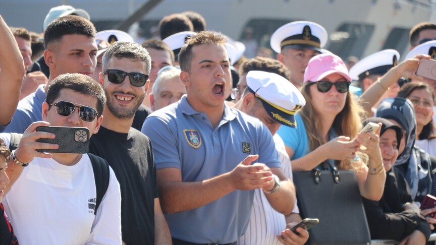 "TEKNOFEST Mavi Vatan"da Halat Çekme Yarışması'nın finali yapıldı