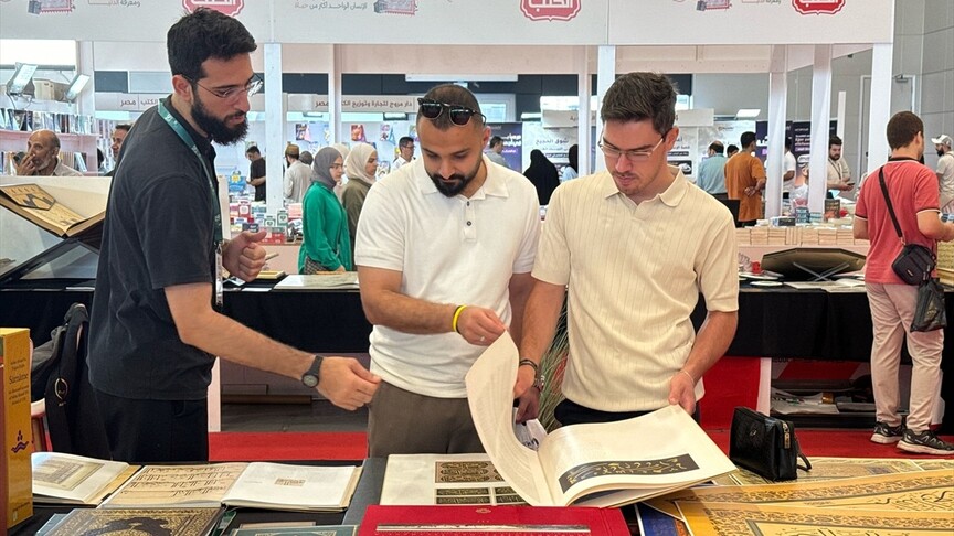 "11. Uluslararası İstanbul Arapça Kitap Fuarı" son gününde binlerce ziyaretçiyi ağırladı haber görseli