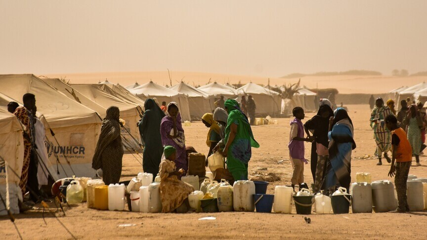 السودان.. سيول تشرد 63 أسرة وتدمر 130 منزلا كليا وجزئيا بولايتين