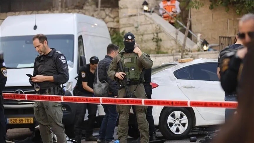الشرطة الإسرائيلية: إصابة شخص في عملية طعن شرق الضفة