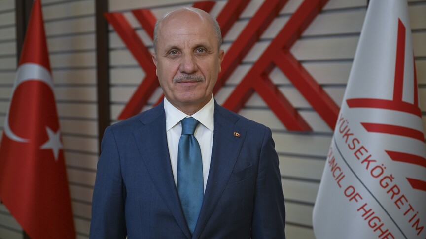 YÖK Başkanı Özvar'dan üniversiteye yerleşen öğrencilere çağrı haber görseli
