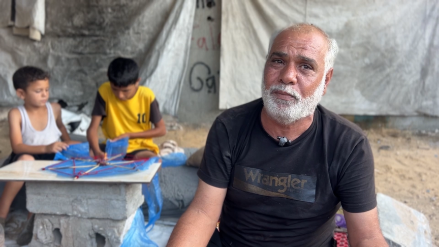 Filistinli baba "Gazze'de çocukların uçurtmalarının bile İsrail için tehdit" olarak algılandığını söyledi haber görseli