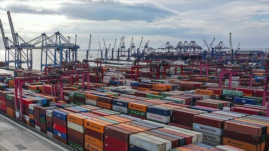 İstanbul İhracatçı Birlikleri'nden 7 milyar 547 milyon dolarlık ihracat haber görseli