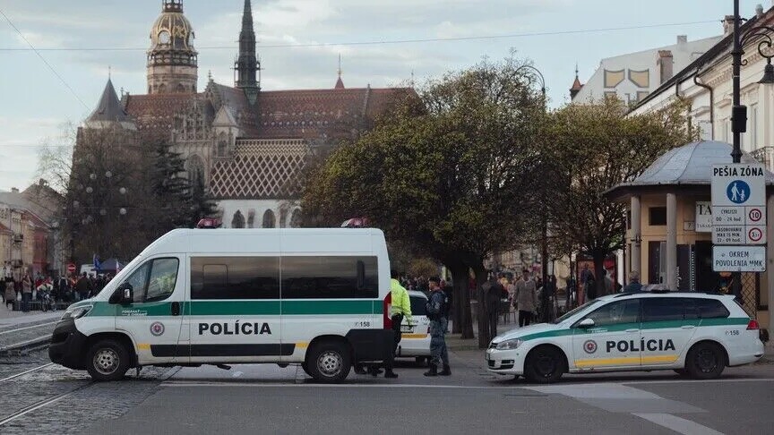 Policia sllovake parandalon sulm të planifikuar me zjarrvënie në fabrikën e dronëve  akuzohen tre të huaj
