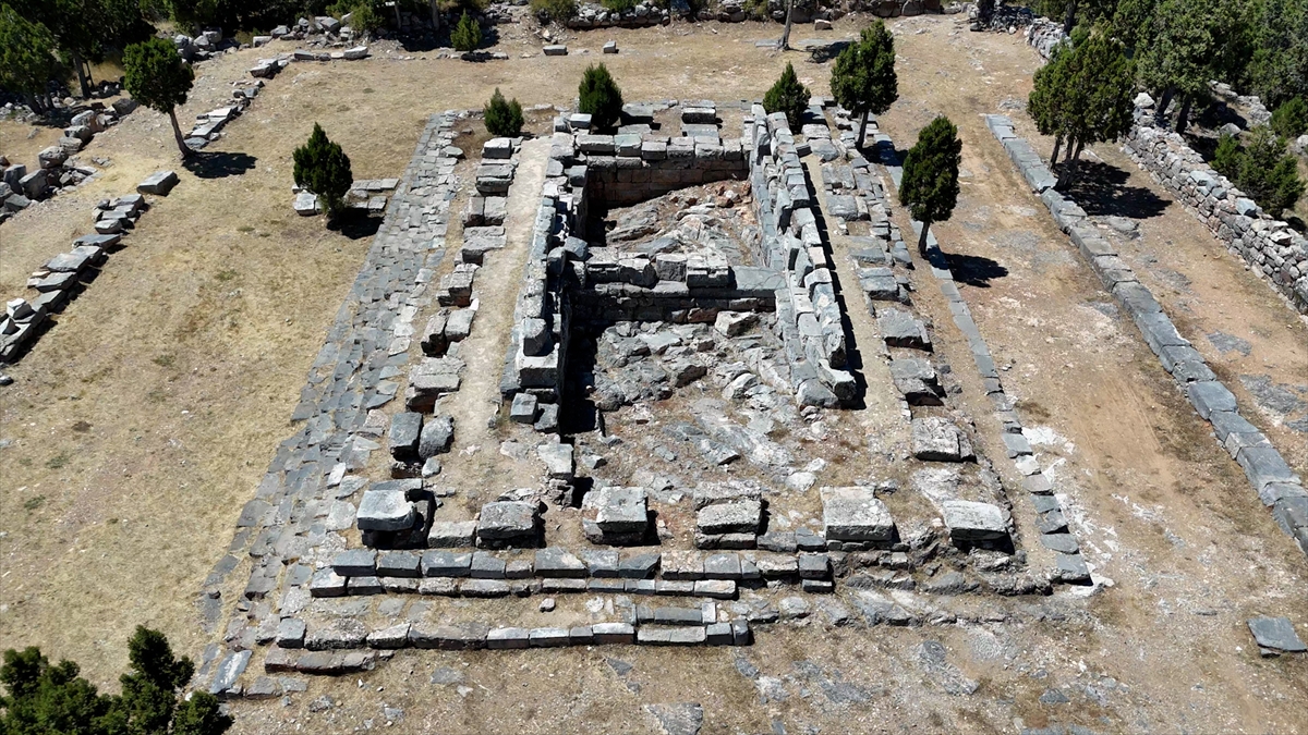 Antik dönemin Vatikan'ı: Men Kutsal Alanı 3 Antik dönemin Vatikan'ı: Men Kutsal Alanı